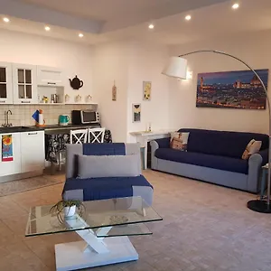 Zeus Superior Apartamento Florencia